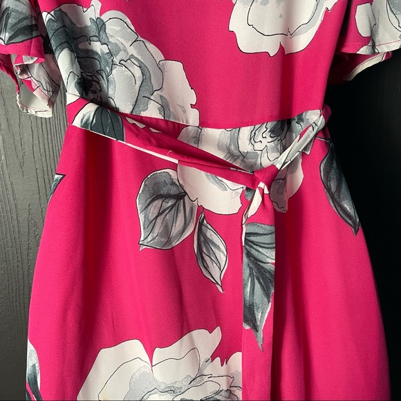 Iris Pink Floral V-Neck Wrap Dress, size S - Picture 5 of 6